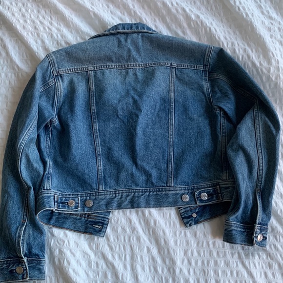 Everlane The Cropped Denim Jacket jean size Small - Picture 3 of 8